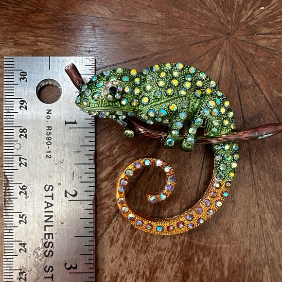 Beautiful lg metal chameleon brooch/pin w rhinestones statement piece sparkly - Picture 7 of 8